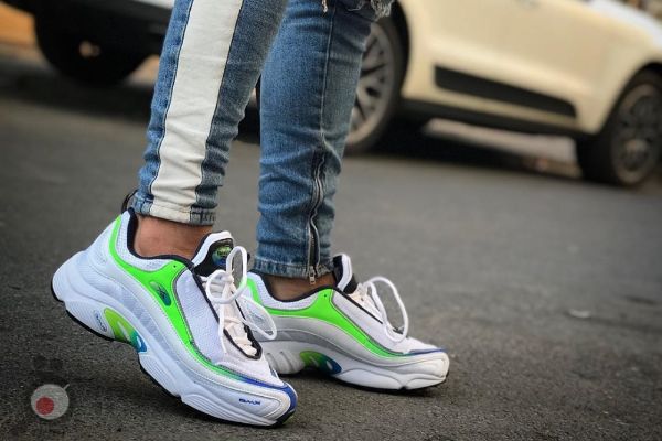 تخفیف بر روی تک سایزها تخفیف بر روی تک سایزها