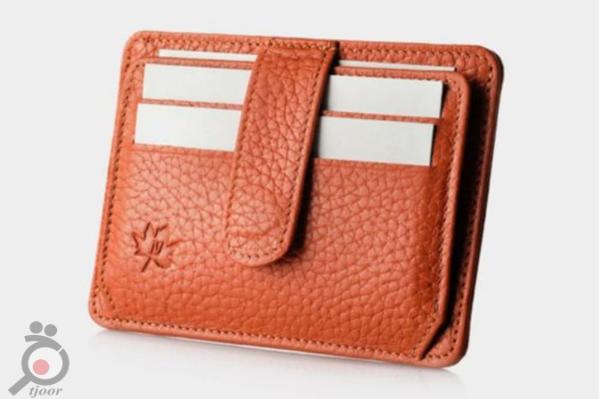 تخفیف 25 درصد به همراه 10 درصد تخفیف هدیه نوین چرم در کلیه شعب کشور