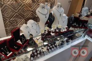 تخفیف ویژه گالری سلمانزاده به مناسبت یلدا تخفیف ویژه گالری سلمانزاده به مناسبت یلدا