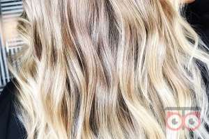 تخفیف ویژه خدمات کاشت ناخن تخفیف ویژه خدمات کاشت ناخن