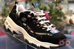 تخفیف تک سایزهای موجود در اسکچرز تخفیف تک سایزهای موجود در اسکچرز