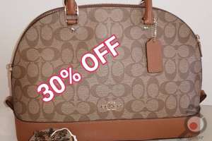 فروش ویژه لباس شب و کیف و کفش مجلسی زنانه در مجموعه گروه شوروم نیلو فروش ویژه لباس شب و کیف و کفش مجلسی زنانه در مجموعه گروه شوروم نیلو