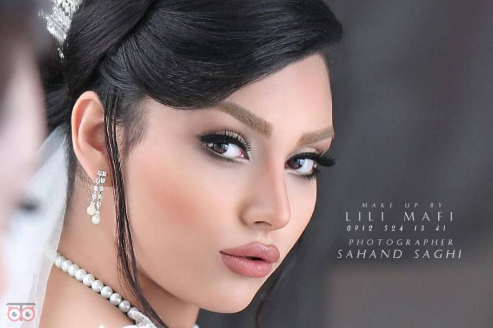 تخفیف ویژه کلاس آموزش گریم تخفیف ویژه کلاس آموزش گریم