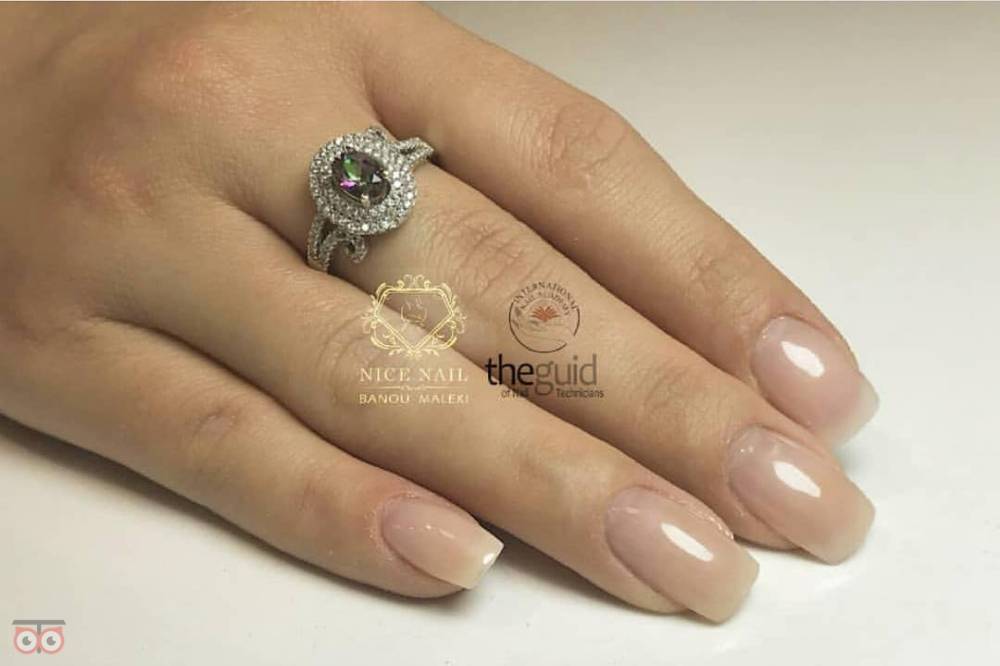 تخفیف خدمات ناخن تخفیف خدمات ناخن