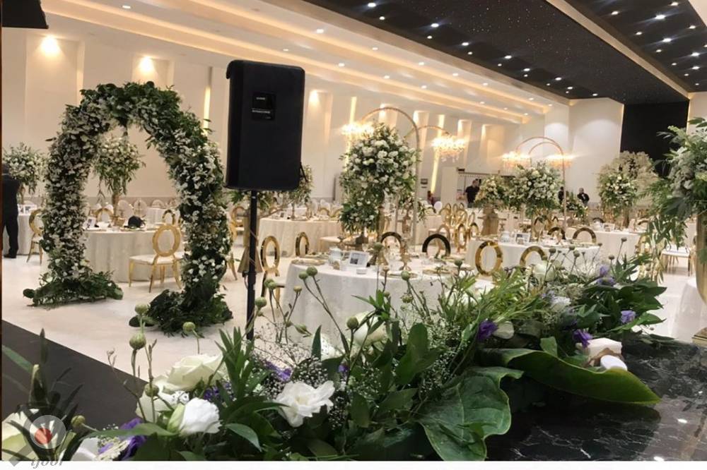 تخفیف تاریخ های باقیمانده در باغ تالار رویال پارک تخفیف تاریخ های باقیمانده در باغ تالار رویال پارک