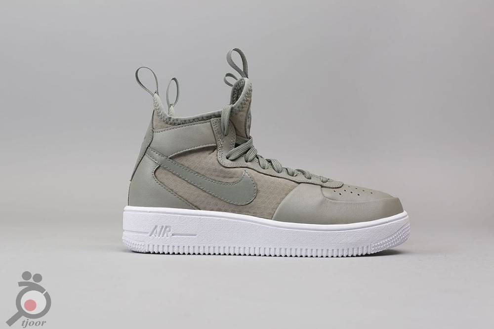 تخفیف ویژه نایک شیراز در جمعه سیاه تخفیف ویژه نایک شیراز در جمعه سیاه