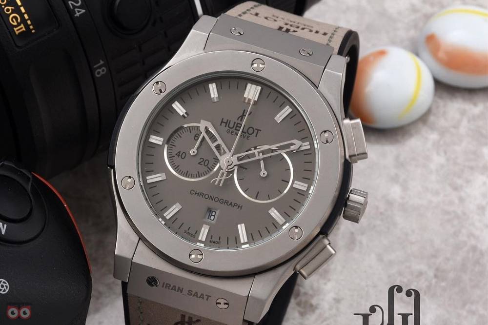 تخفیف ساعت ست زنانه و مردانه تخفیف ساعت ست زنانه و مردانه