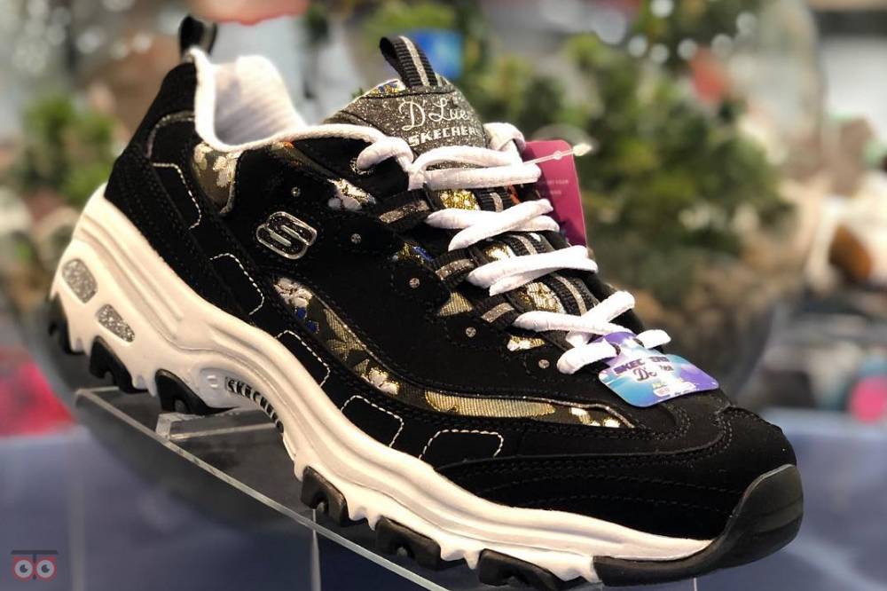 تخفیف تک سایزهای موجود در اسکچرز تخفیف تک سایزهای موجود در اسکچرز