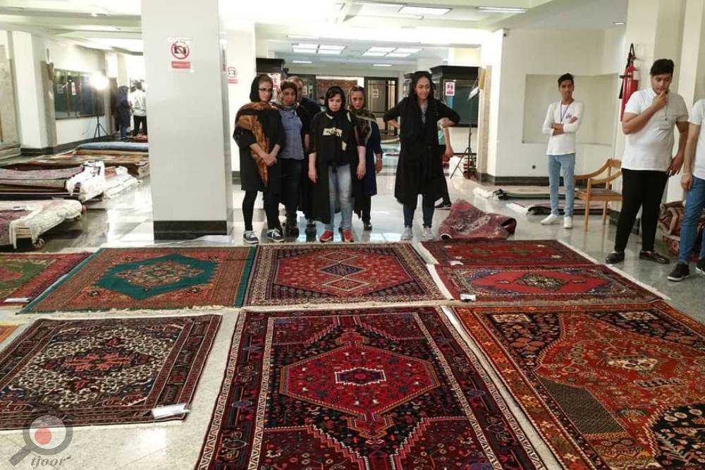 تخفیف انواع فرش ایرانی در فرش بوم