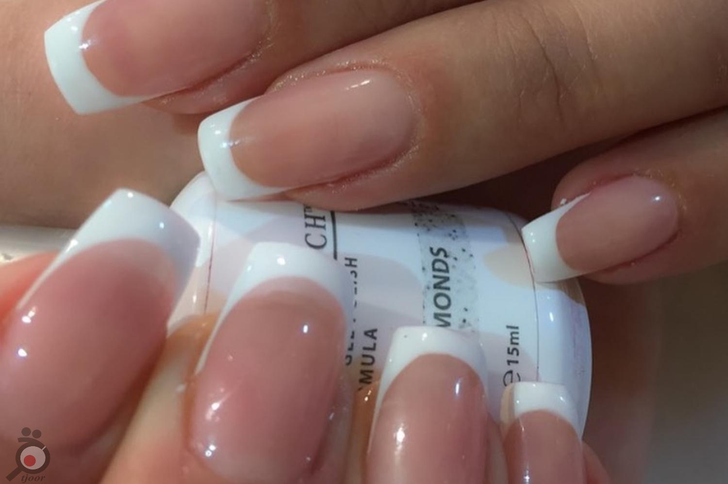 تخفیف ویژه خدمات آرایشی و زیبایی تخفیف ویژه خدمات آرایشی و زیبایی