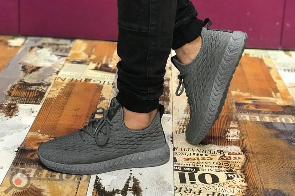 تخفیف ویژه کتانی های تک سایز زنانه و مردانه تخفیف ویژه کتانی های تک سایز زنانه و مردانه