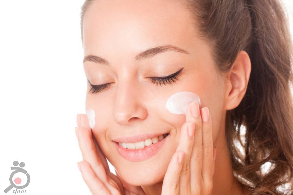 تخفیف ویژه خدمات پاکسازی صورت ویژه بانوان تخفیف ویژه خدمات پاکسازی صورت ویژه بانوان