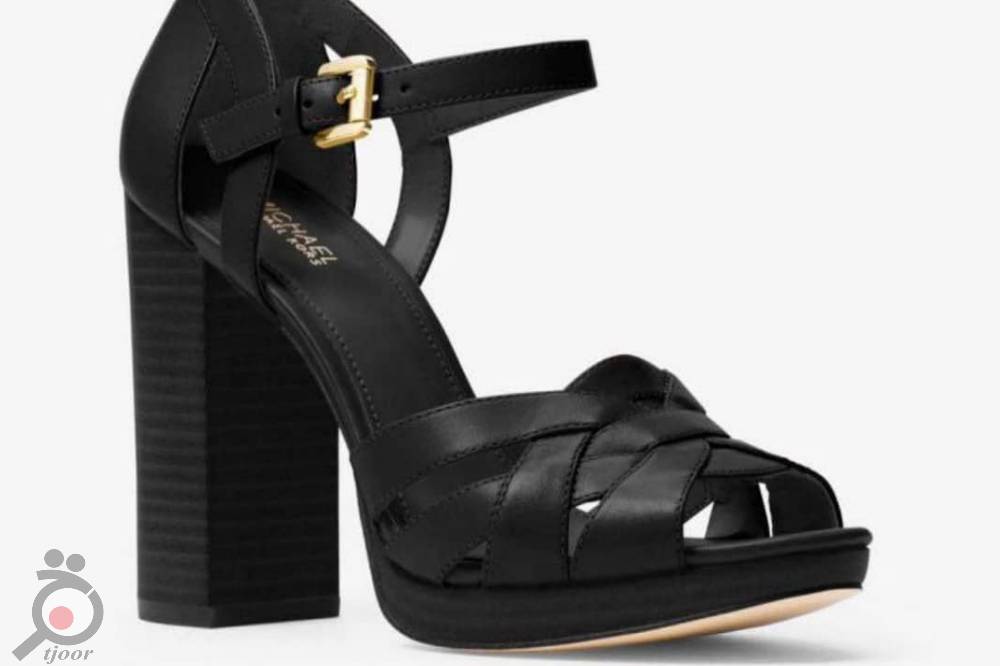 فروش ویژه لباس شب و کیف و کفش مجلسی زنانه در مجموعه گروه شوروم نیلو فروش ویژه لباس شب و کیف و کفش مجلسی زنانه در مجموعه گروه شوروم نیلو